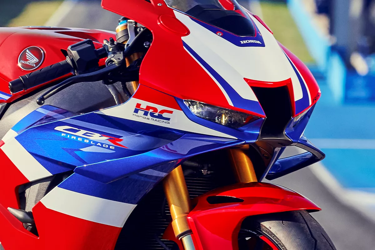 CBR1000RRR_HRC Ram-Air Duct