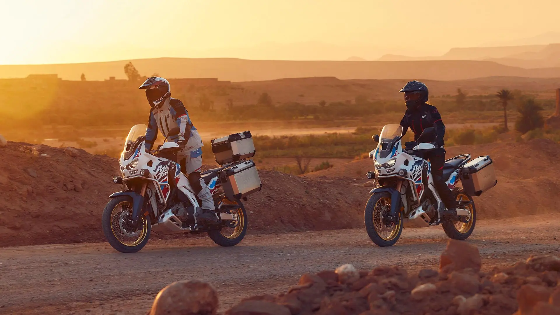 CRF1100L AFRICA TWIN ΑDVENTURE header