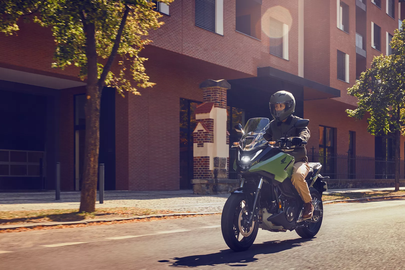 NC750X 2025 slider 5