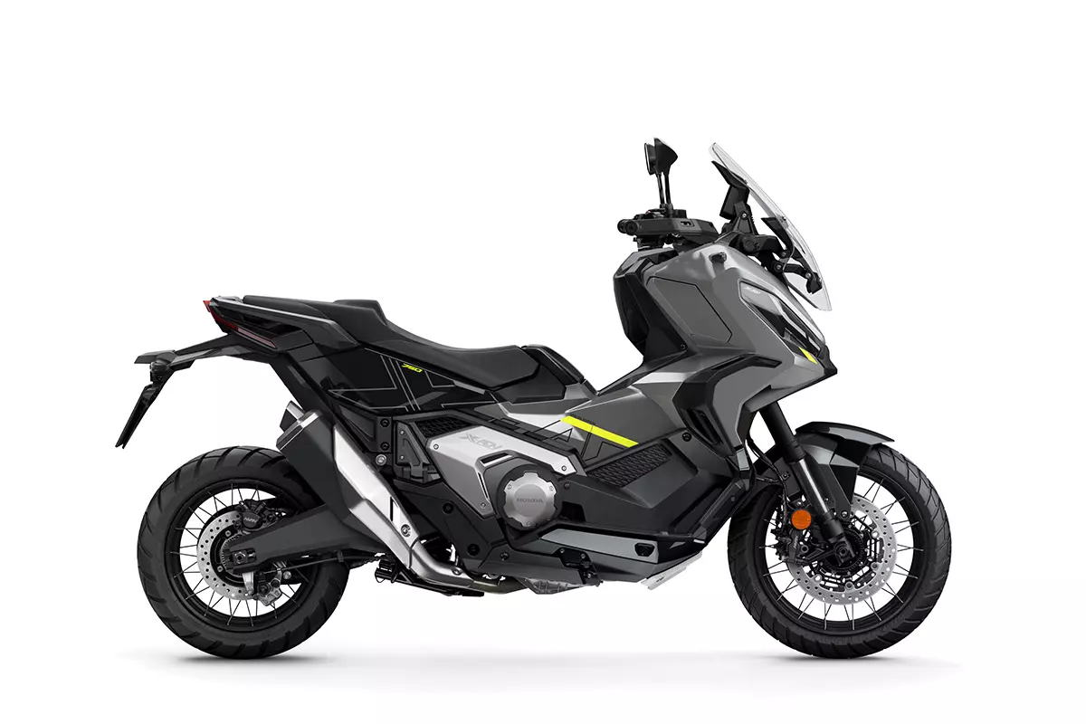 IRIDIUM GRAY METALLIC
14.670 €