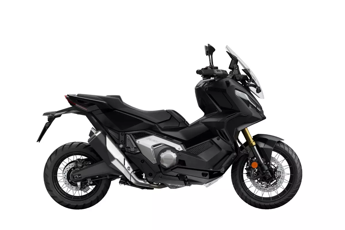 MAT BALLISTIC BLACK METALLIC
14.670 €