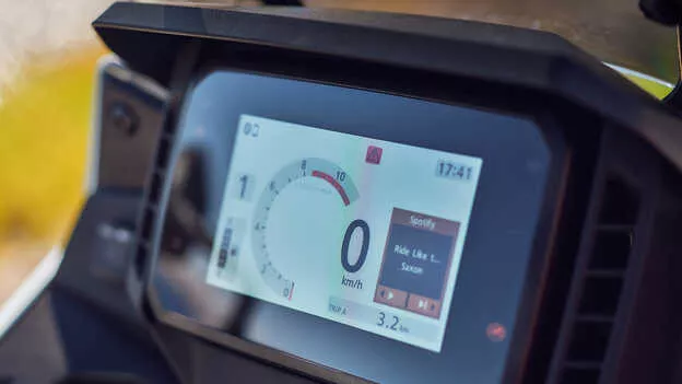 ΝΧ500 nea egxromi othoni TFT 5 (1)
