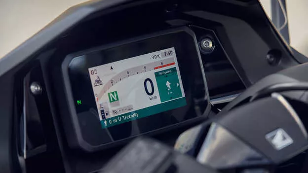 FORZA 750 nea egxromi othoni TFT 5 (1)