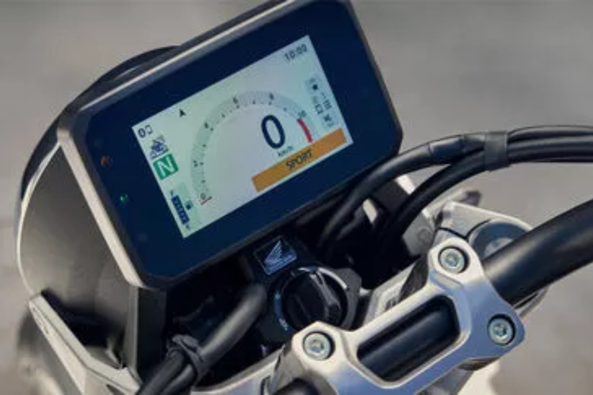 CB1000GT carousel_tft